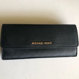 Michael Kors Jet Set Travel Flat wallet